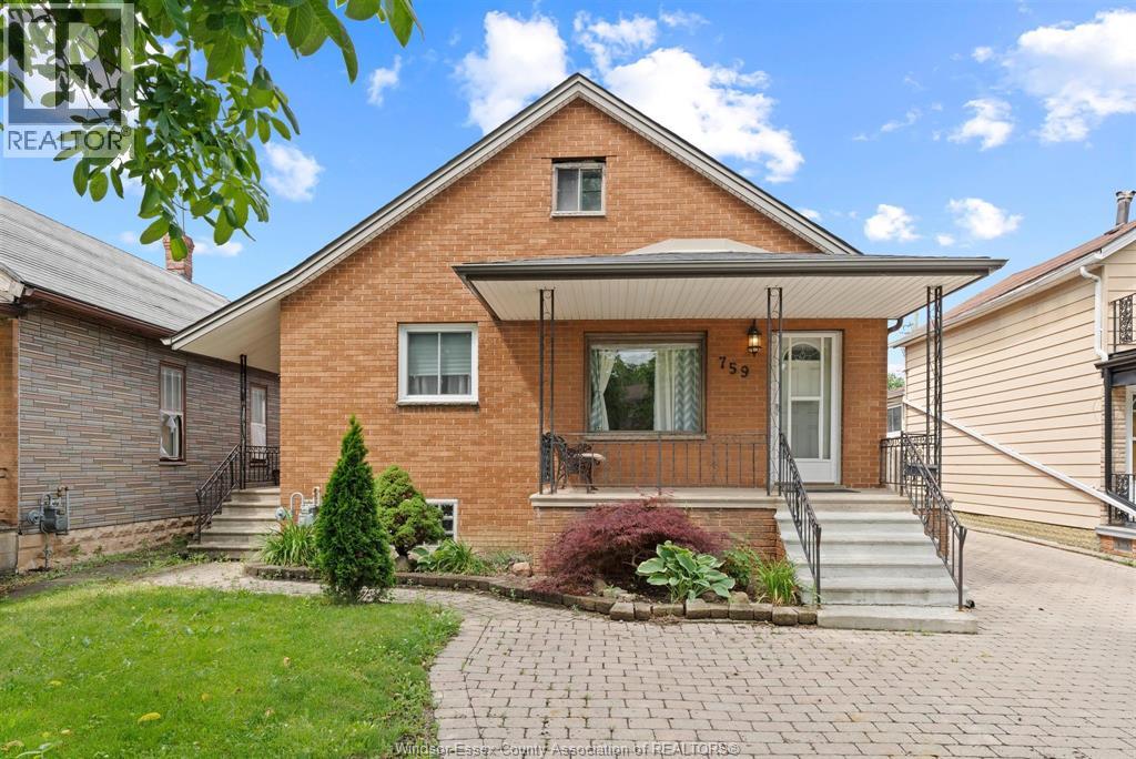 759 GLENGARRY AVENUE, Windsor