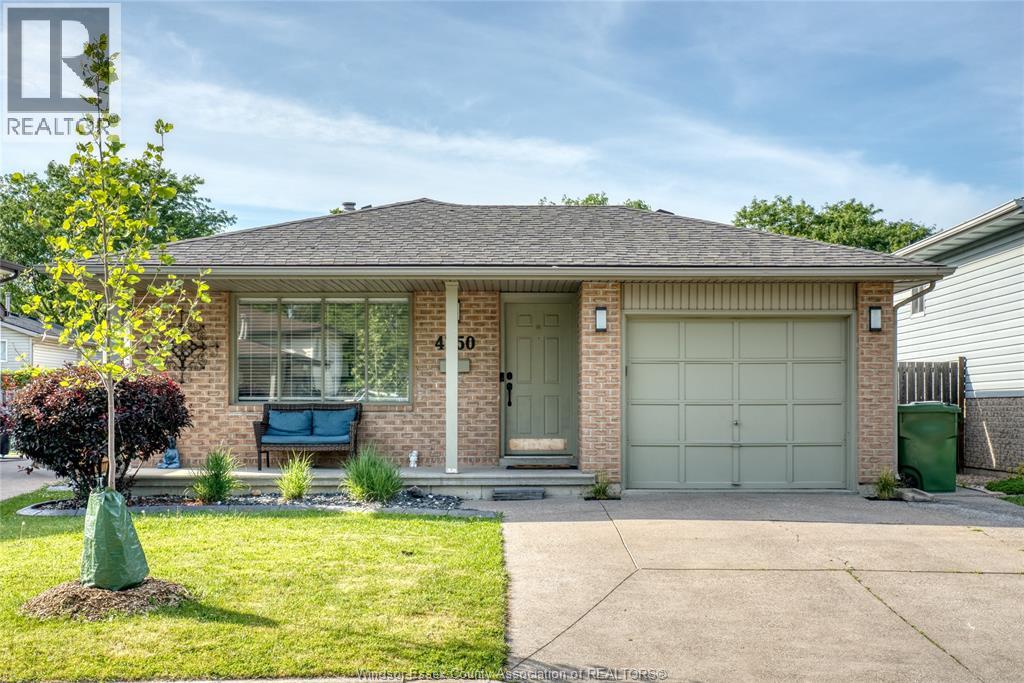 4750 THERESA PLACE, Windsor