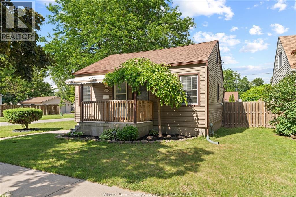 1904 WESTCOTT, Windsor