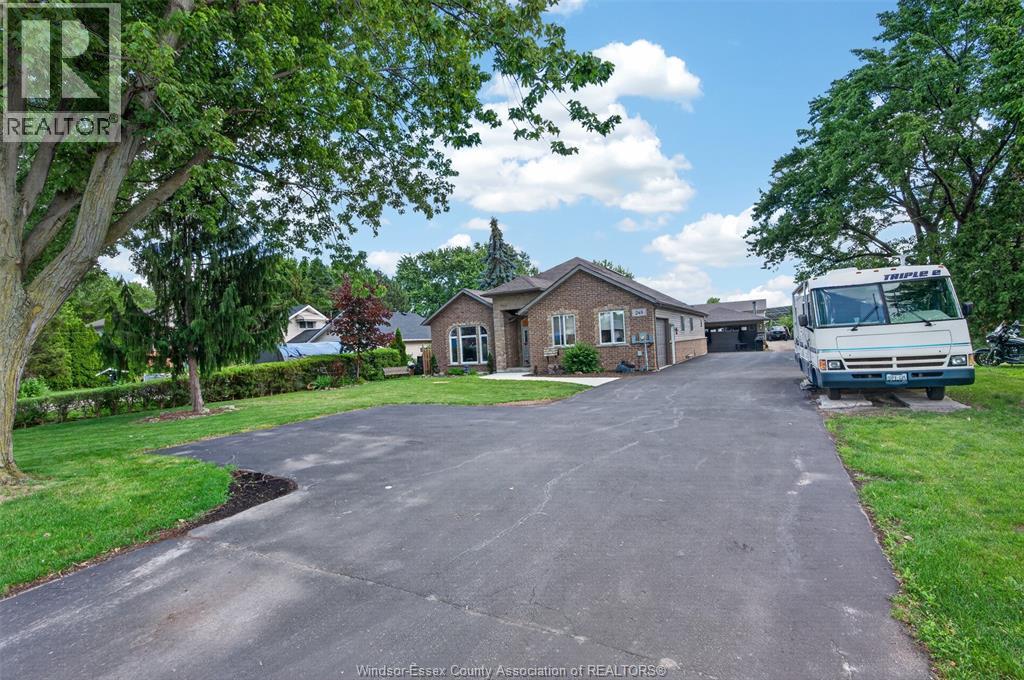 248 Notre Dame, Belle River