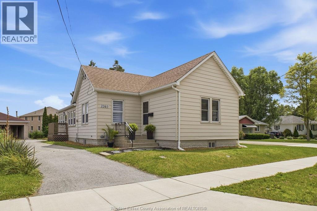 2265 CABANA, Windsor