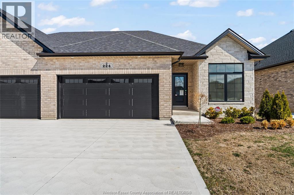 224 MCLELLAN AVENUE, Amherstburg