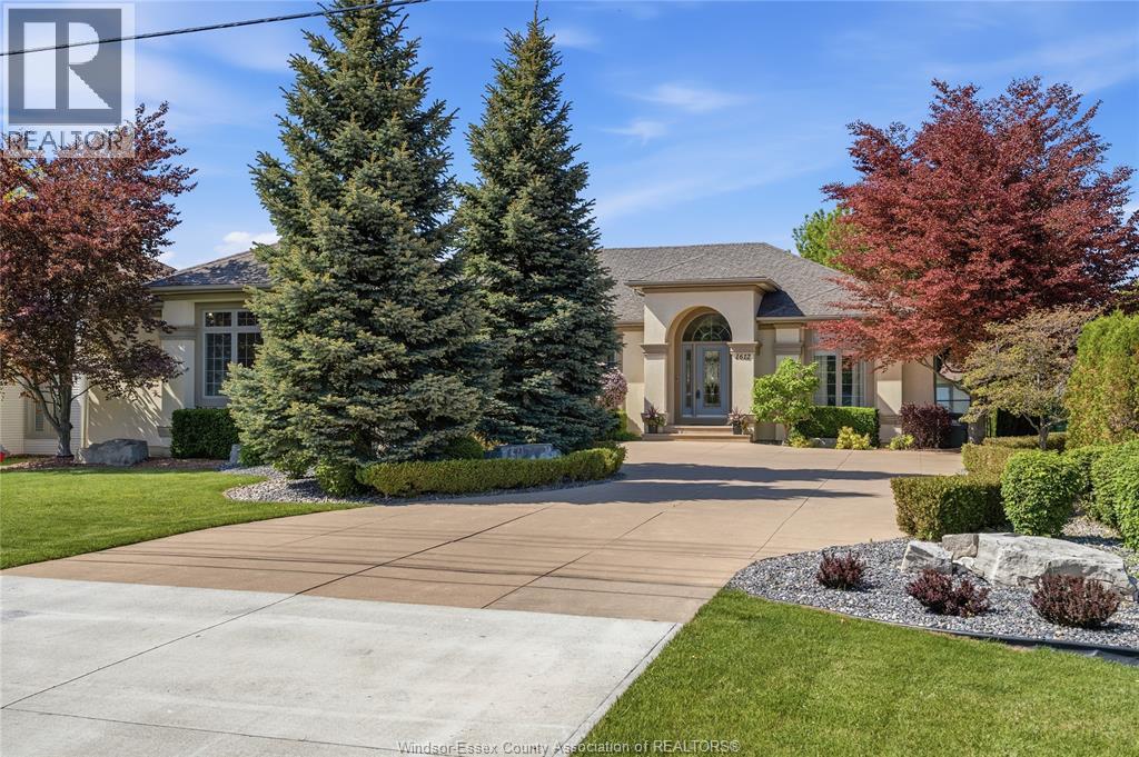 1612 Road 2 East, Kingsville