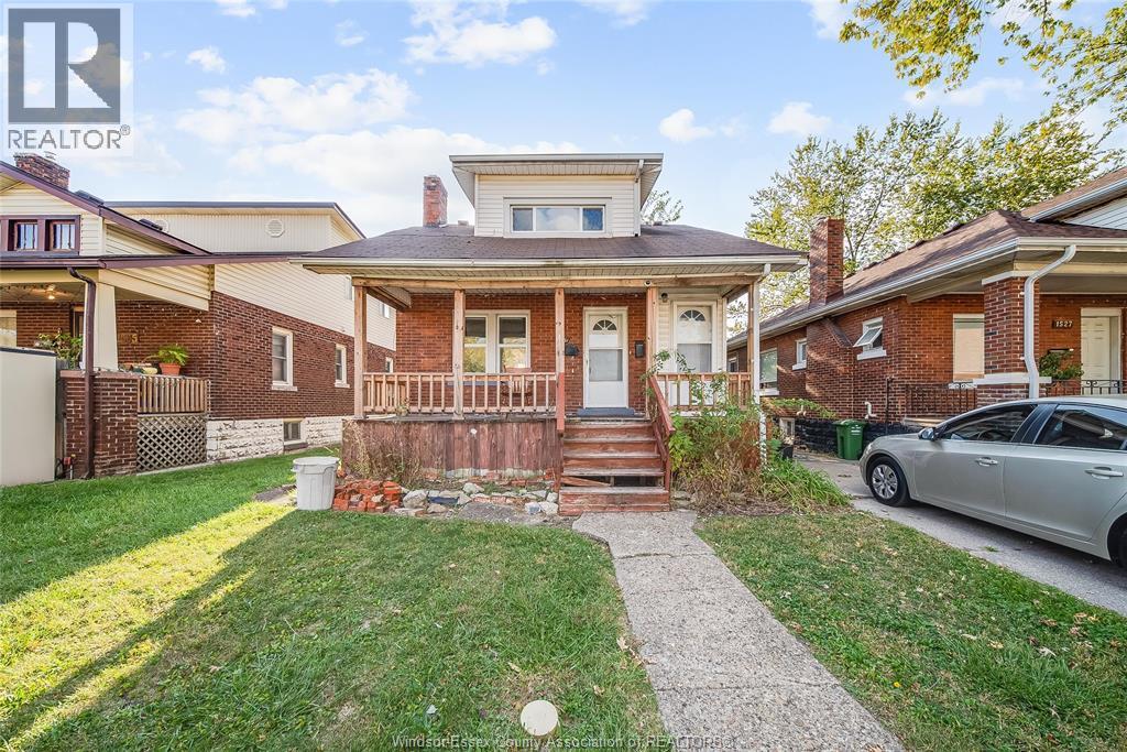 1531 WINDSOR AVENUE, Windsor