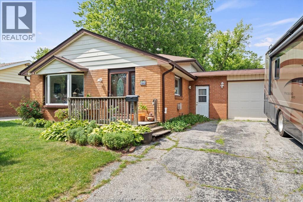 280 PICKERING, Amherstburg