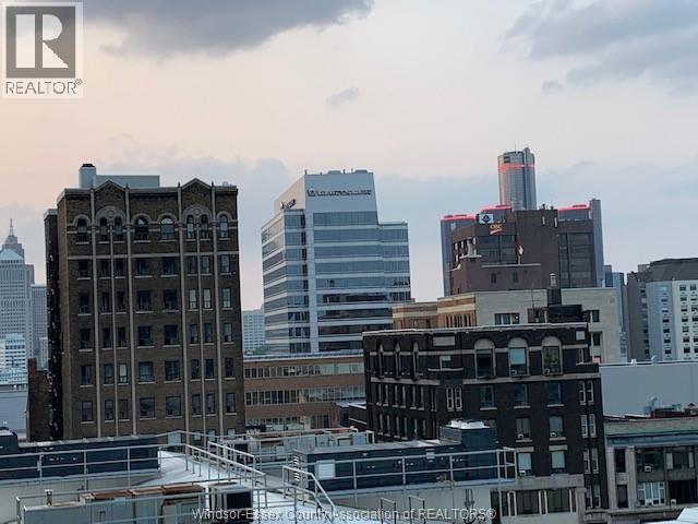 150 PARK STREET West UnitNo. 807, Windsor