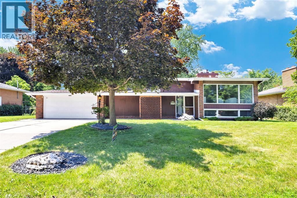 2849 BYNG ROAD, Windsor