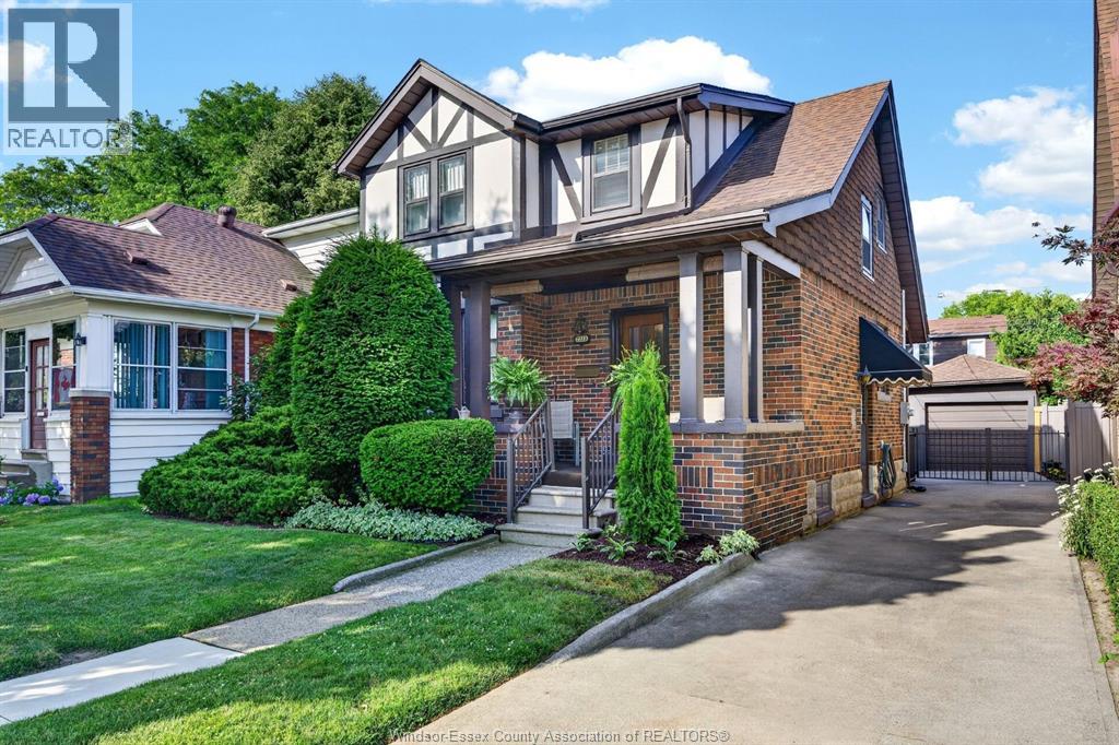 2333 CHILVER, Windsor
