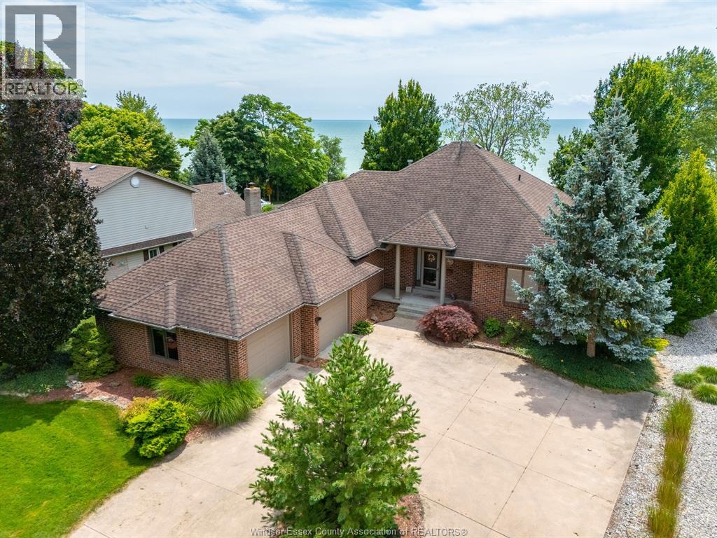 501 LAKE DRIVE, Kingsville