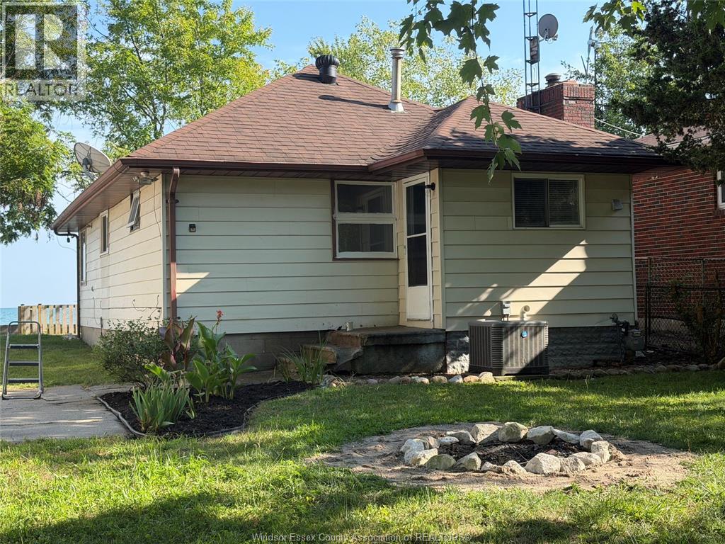 1437 HERITAGE ROAD, Kingsville