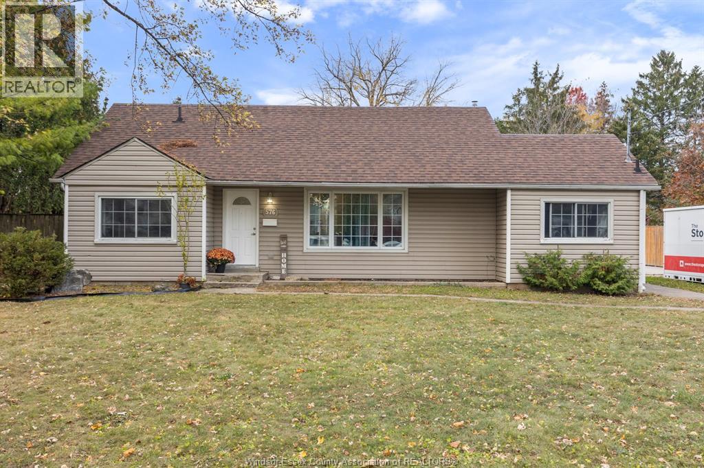 576 Ducharme, Windsor