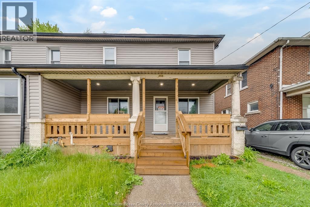 658 TOURNIER, Windsor