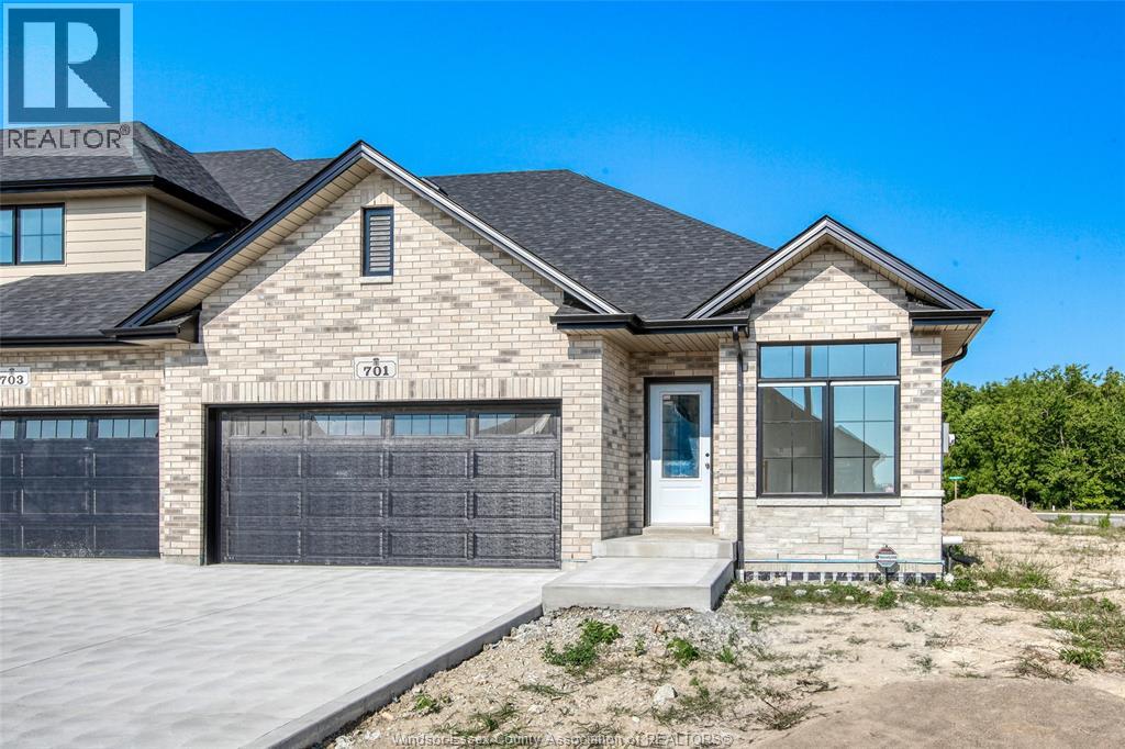 701 ELLIOT POINT ROAD, Amherstburg