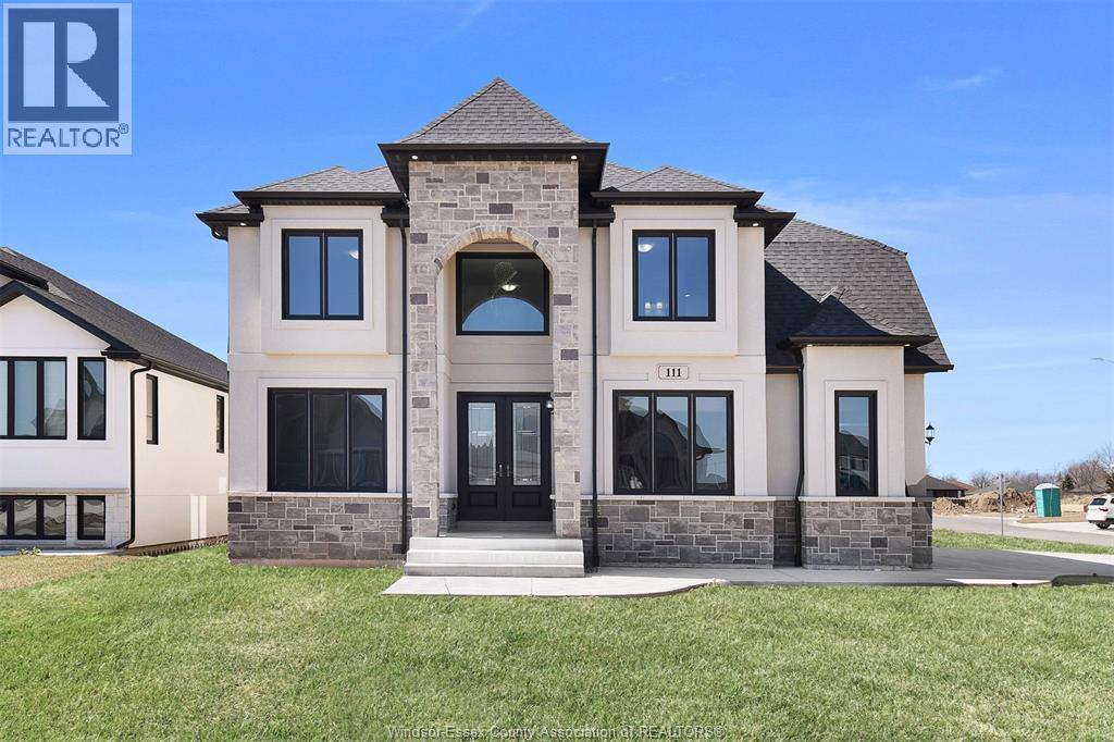 111 BONNET, Amherstburg