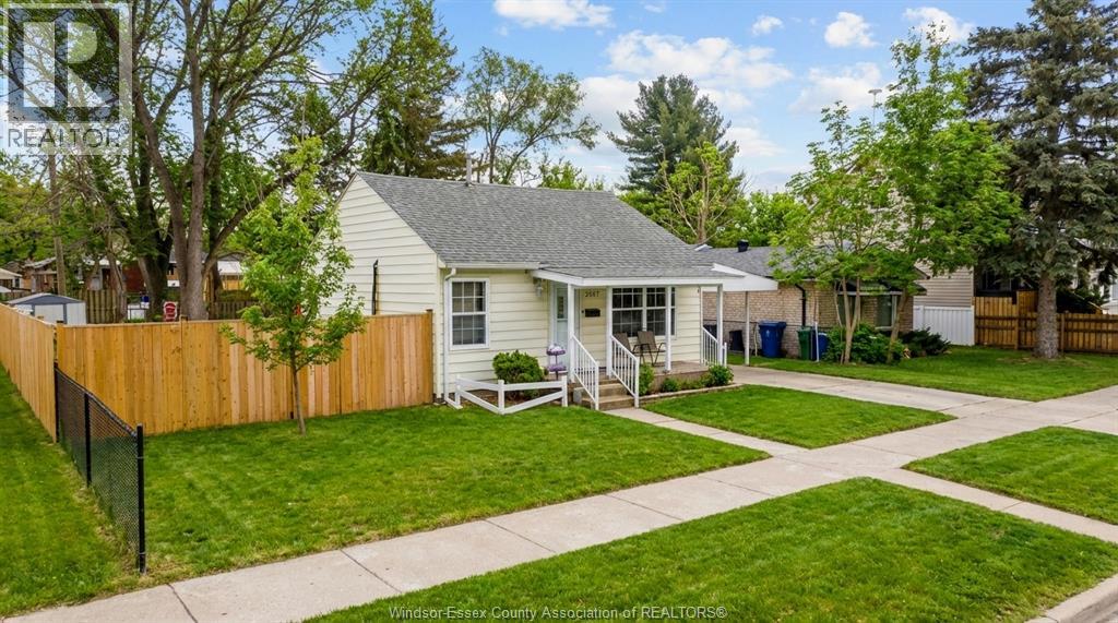 3567 KING STREET, Windsor