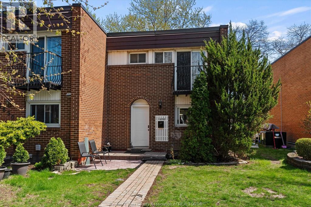 1858 EASTGATE ESTATES UnitNo. 119, Windsor