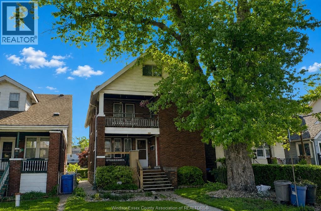 1550 BRUCE AVENUE, Windsor