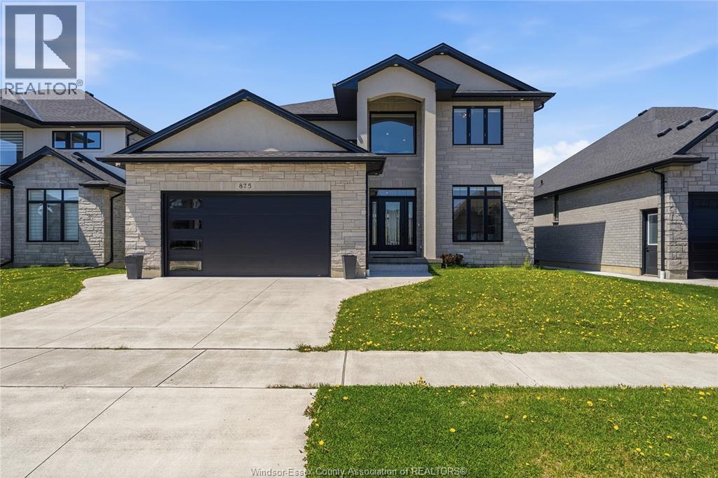 875 MAGNOLIA LANE, Sarnia