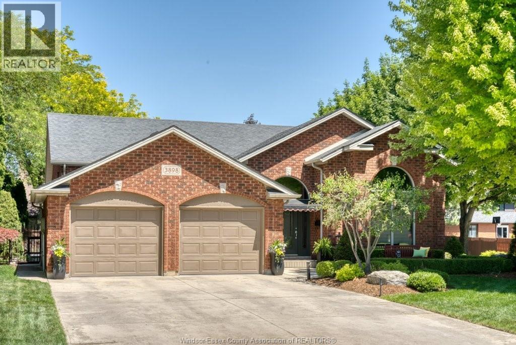 3898 NORTHWAY AVENUE, Windsor