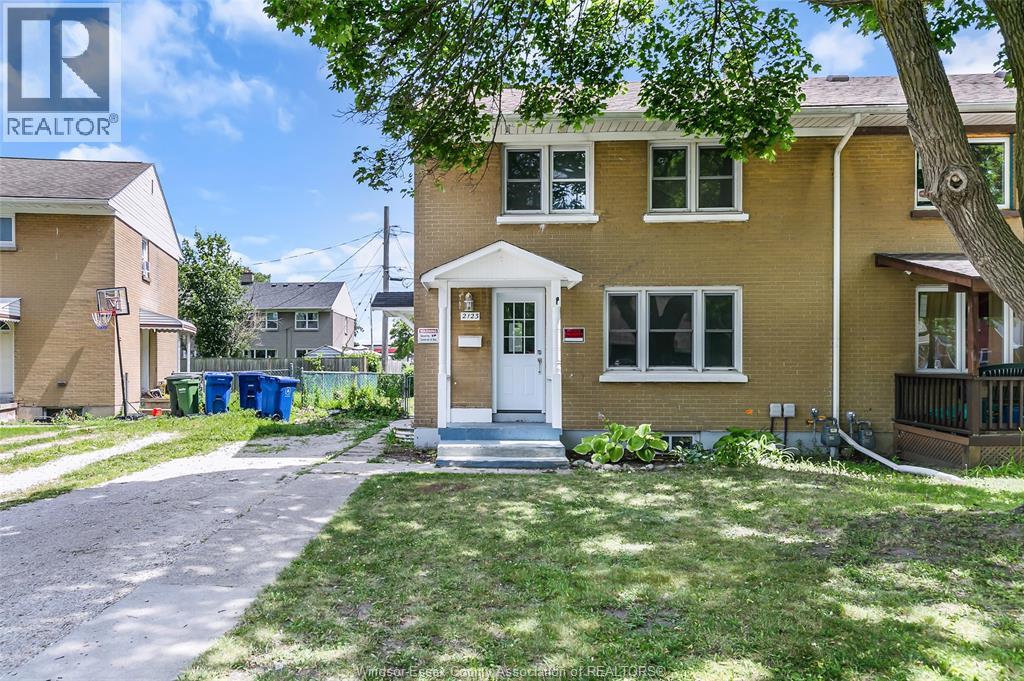 2123 SECORD, Windsor