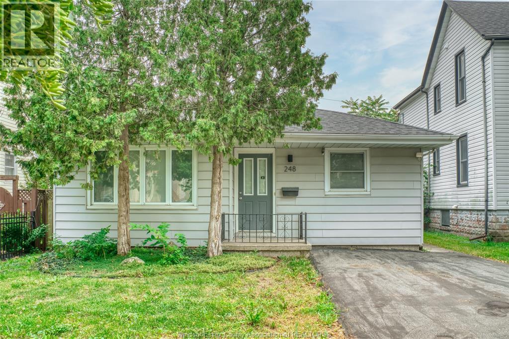 248 MCKAY AVENUE, Windsor