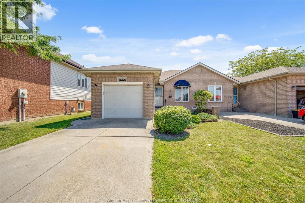 1556 HEATHERGLEN DRIVE, Tecumseh
