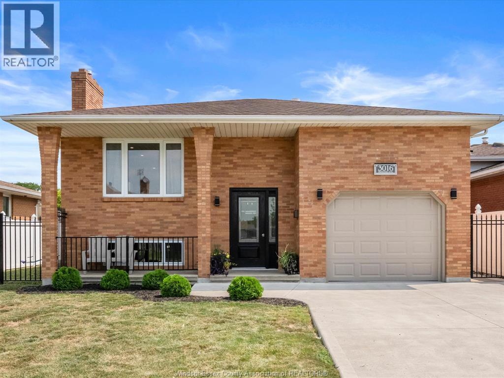 3016 Princess, Windsor