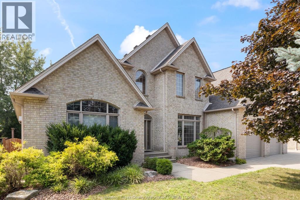 965 WALLACE, Windsor