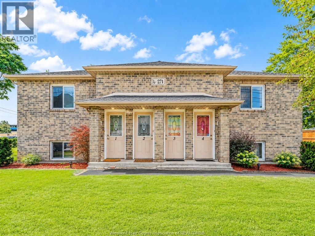 271 WATKINS, Windsor