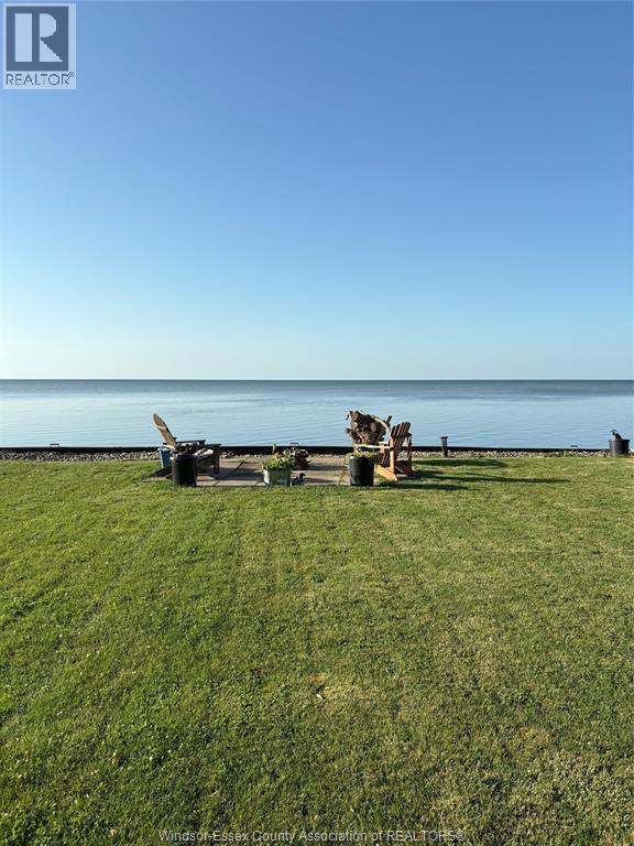 7654 ST. CLAIR, Lakeshore