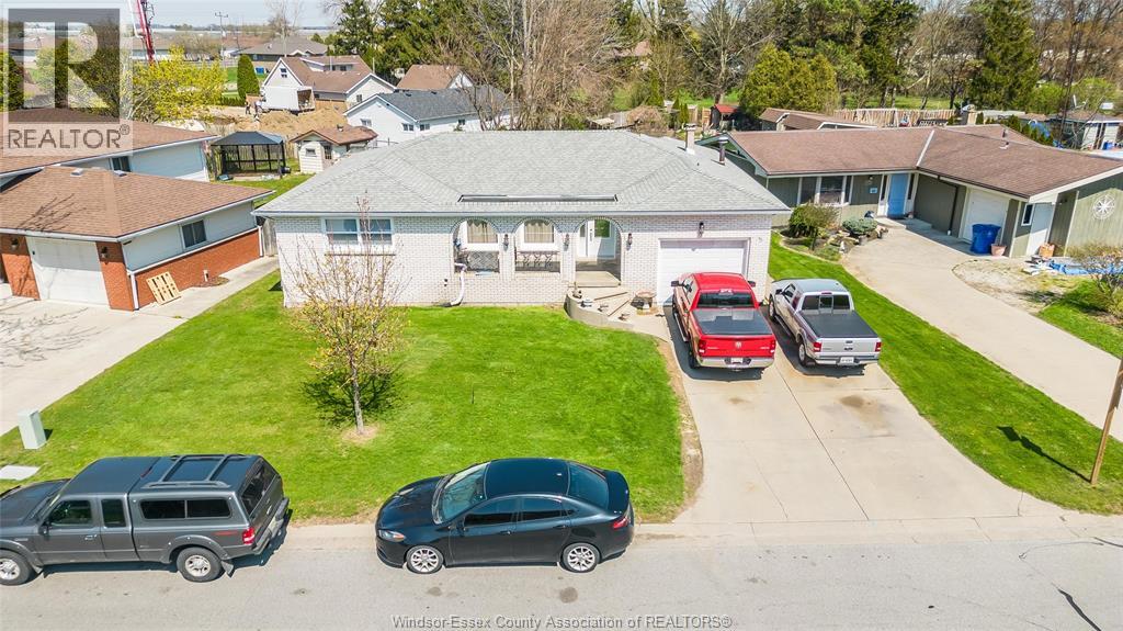 12 BENNIE AVENUE, Leamington