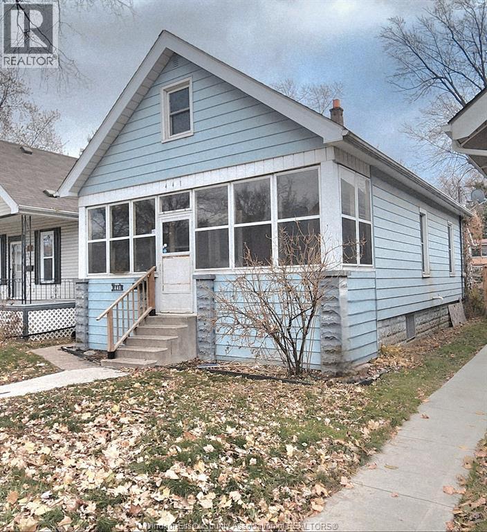 441 ELLIS STREET West, Windsor
