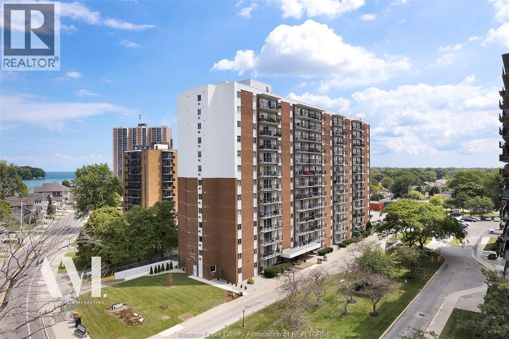 8591 RIVERSIDE DRIVE East UnitNo. 308, Windsor