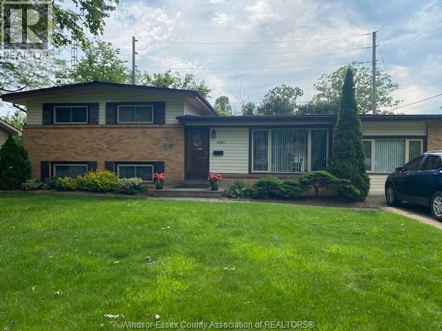 3331 GLENWOOD AVENUE, Windsor