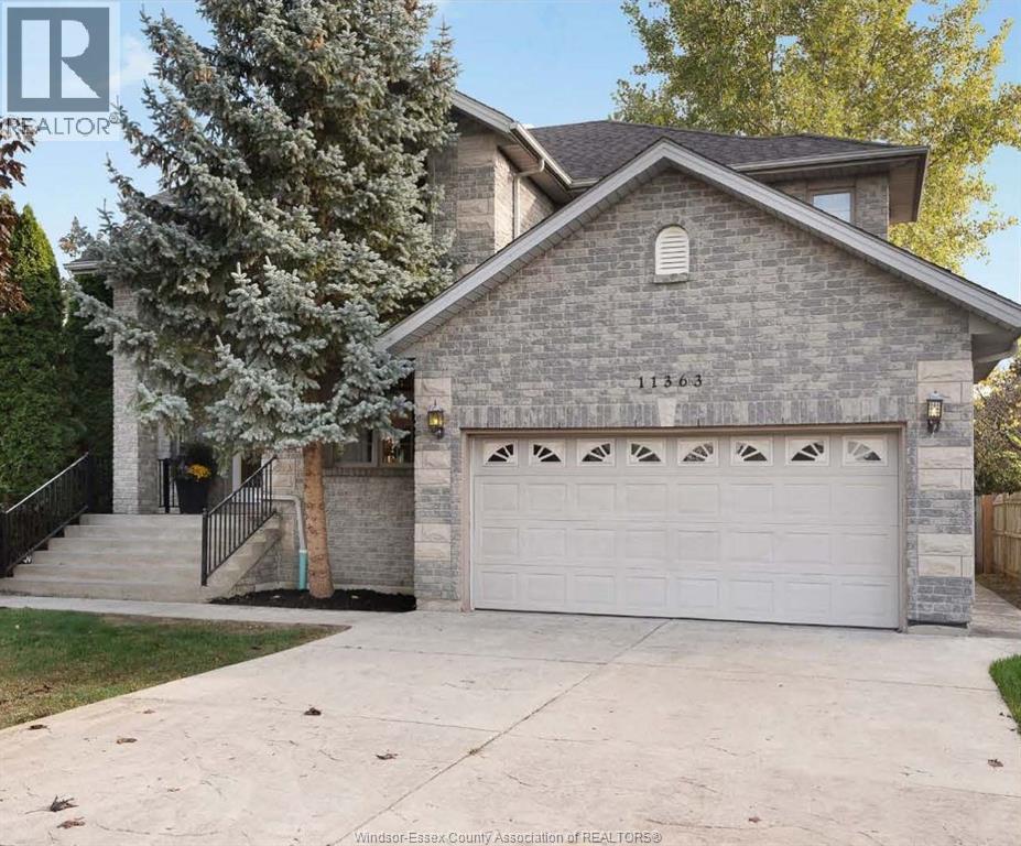 11363 AMALFI, Windsor