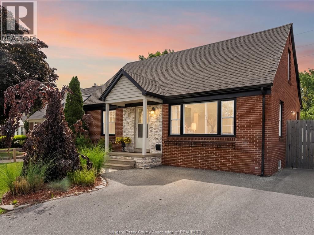 7241 Wyandotte STREET, Windsor