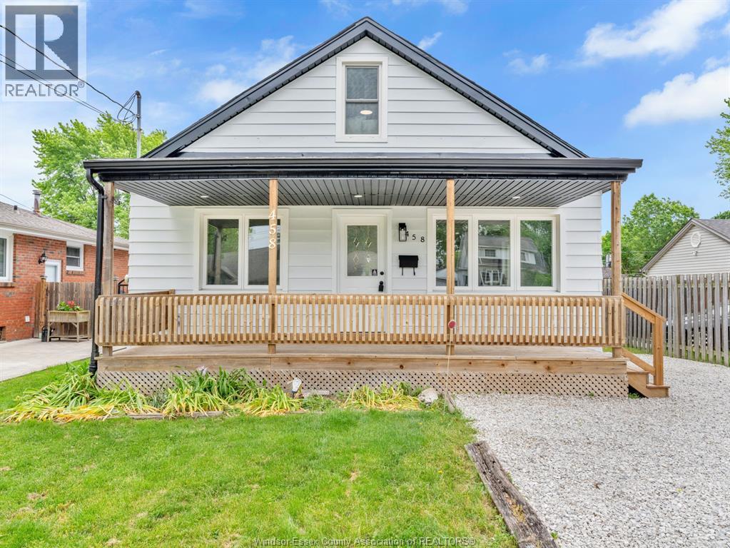 458 ST. PIERRE AVENUE, Tecumseh