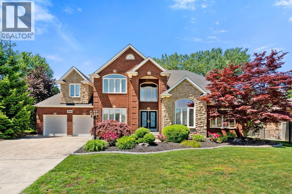 696 GEORGE KENNEDY WAY, Lakeshore
