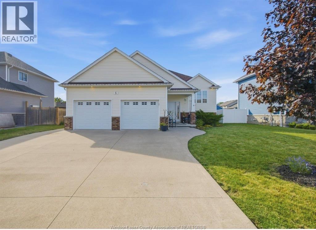 6 JOANEY LANE, Cottam