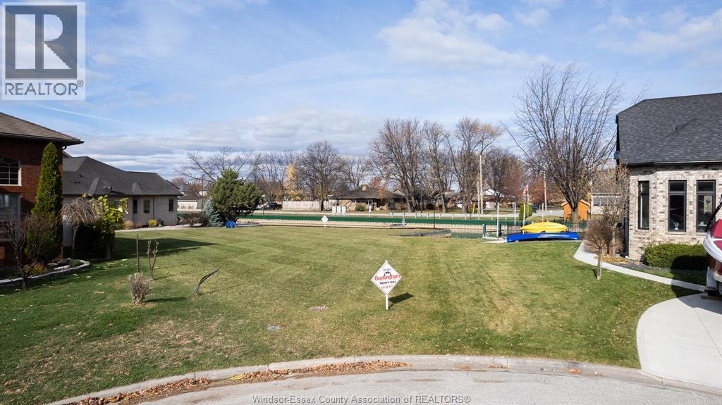 256 MOCERI CRESCENT, Lakeshore