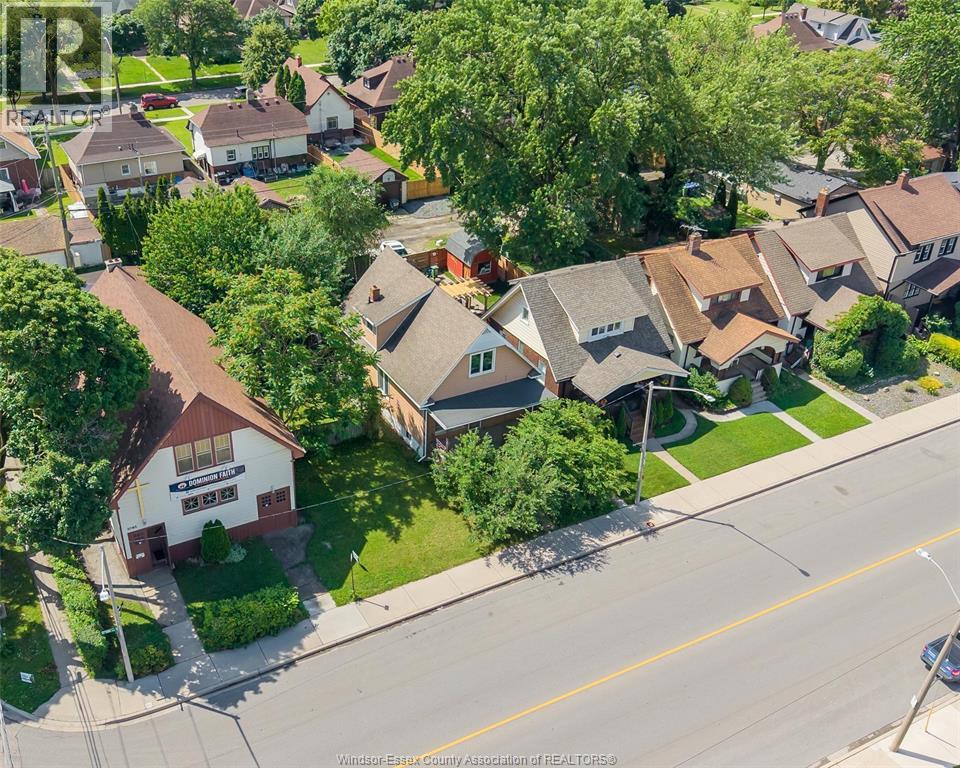 2075 OTTAWA STREET, Windsor