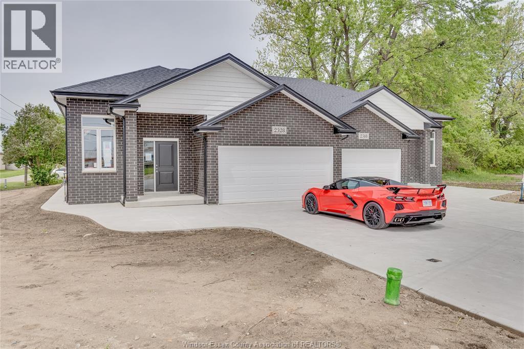 130 ANGELO AVENUE, LaSalle