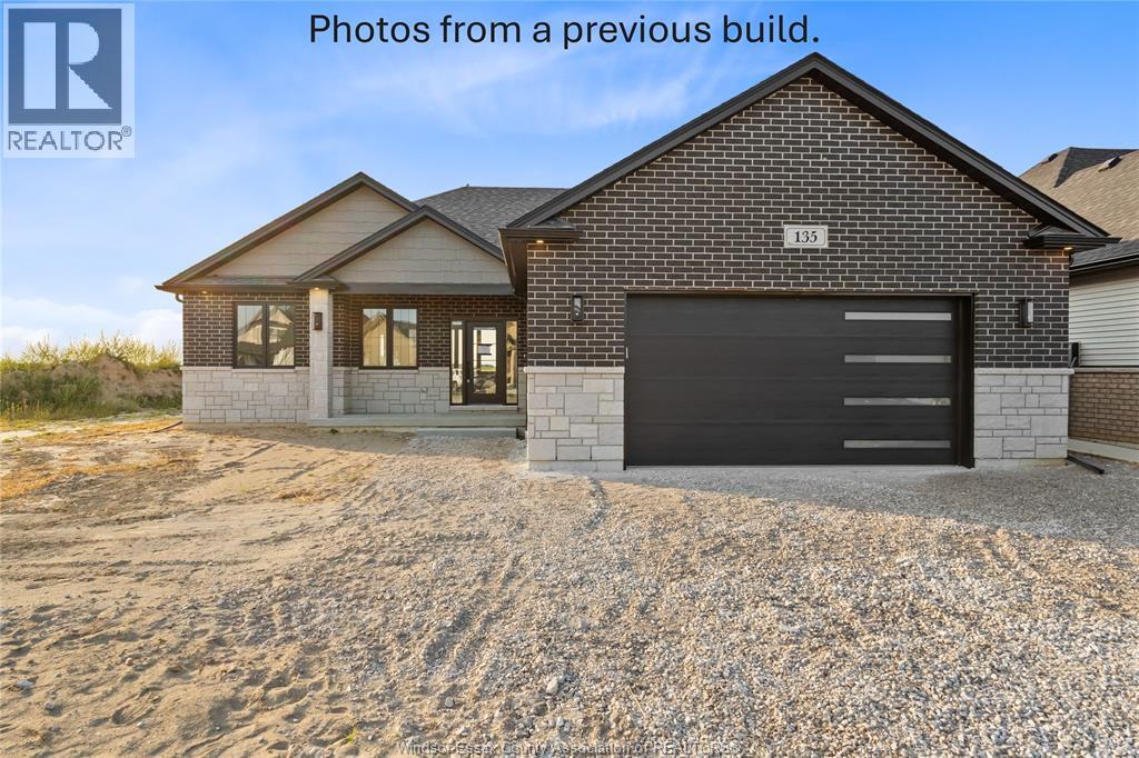 4507 URSULA, Comber