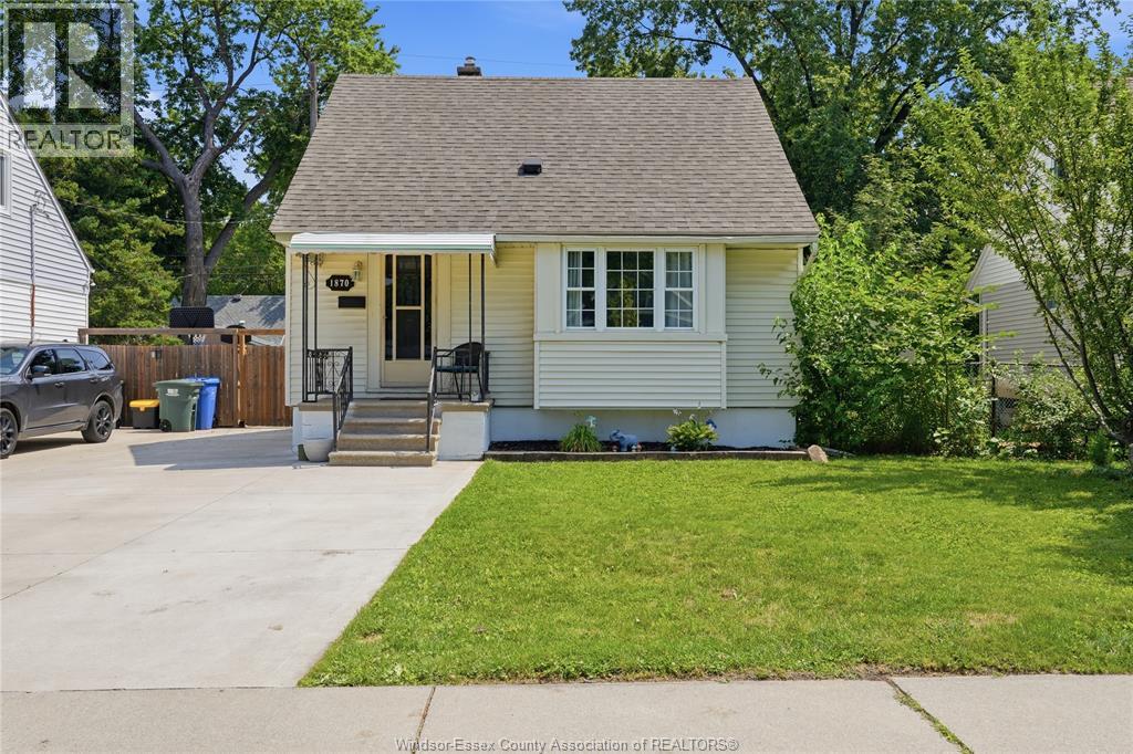 1870 FRANCOIS ROAD, Windsor