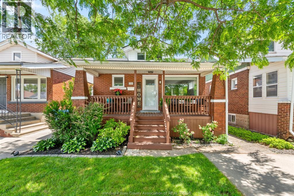 2322 LILLIAN AVENUE, Windsor