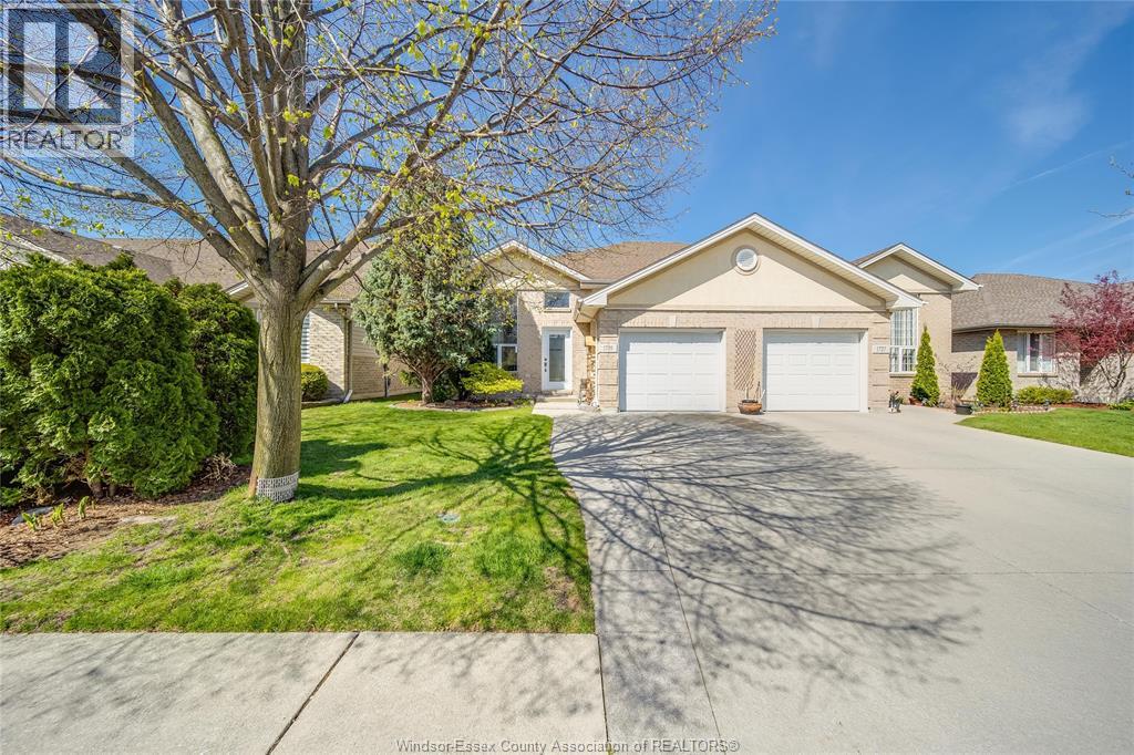 1739 CASTLETON AVENUE, Windsor