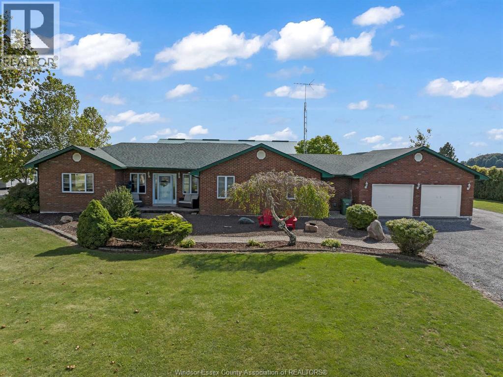 16925 Lakeshore Road 303, Lakeshore