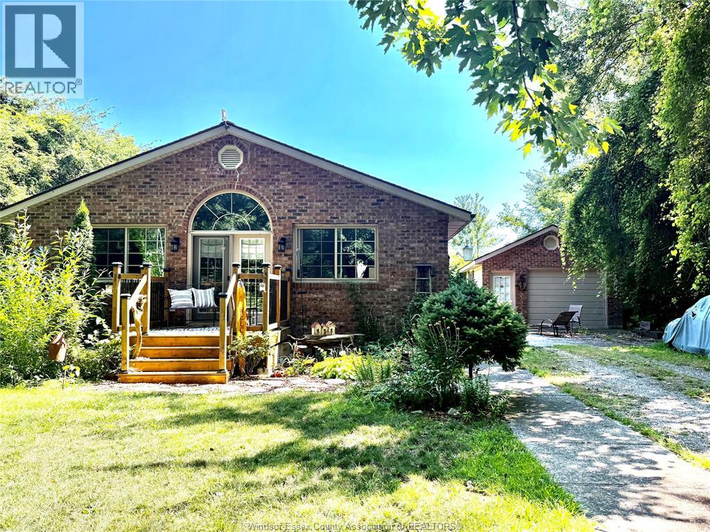 22 PATSY LANE, Pelee Island