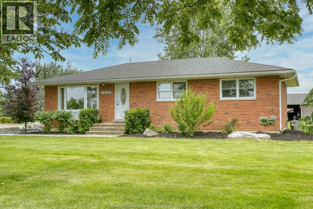 10236 COUNTY RD 11, Amherstburg