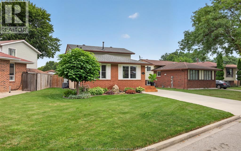 9535 AVERY LANE, Windsor